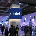 Intel покинула глава разработки технологий производства чипов — перед самым дебютом Intel 18A