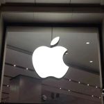 Apple не смогла отклонить иск Министерства юстиции США о монополии на рынке смартфонов