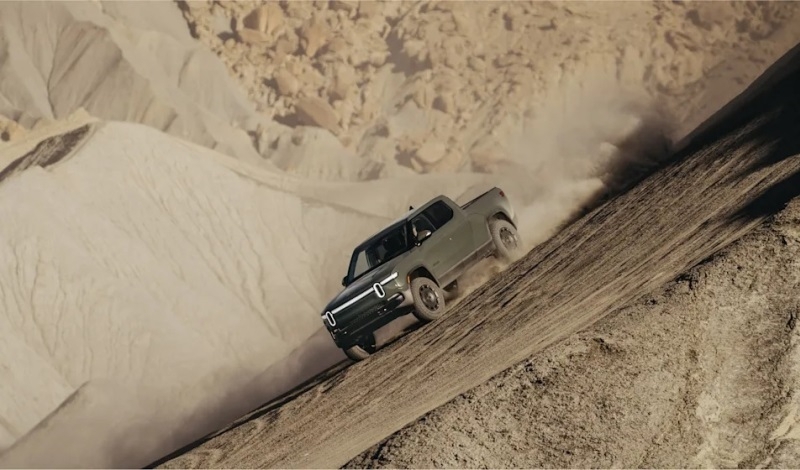 Представлен электромобиль Rivian R1 с четырьмя двигателями — от $115 990