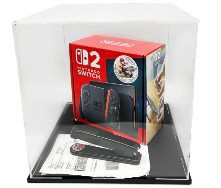 Степлер, который уничтожил десятки Nintendo Switch 2, выставили на аукцион