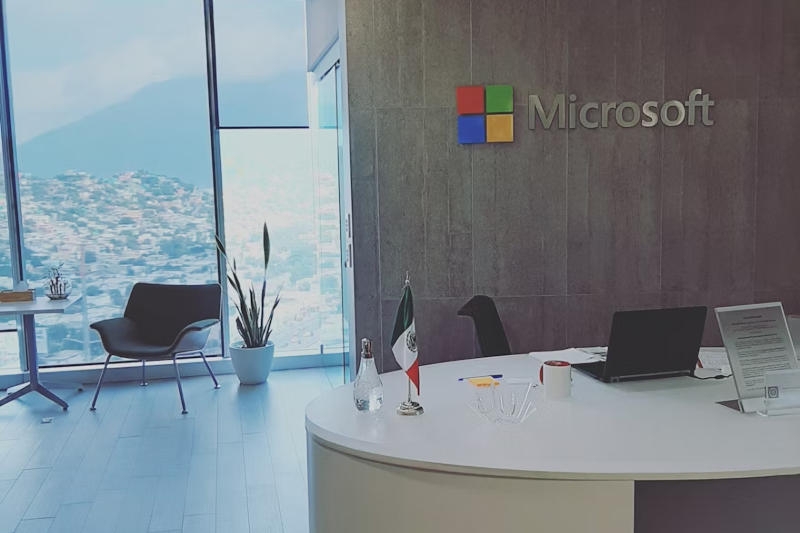 В масштабном взломе серверов SharePoint может быть повинна утечка из Microsoft