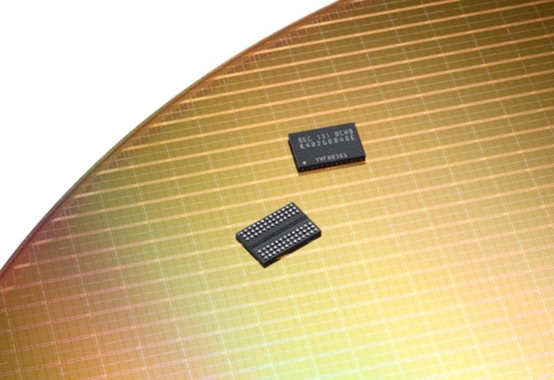 Samsung когда-то зарабатывала больше всех на памяти DRAM — теперь её доля рухнула до 32,7 %