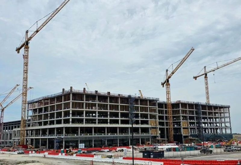 Samsung вложит в американские фабрики чипов $50 млрд — на 35 % больше, чем планировала