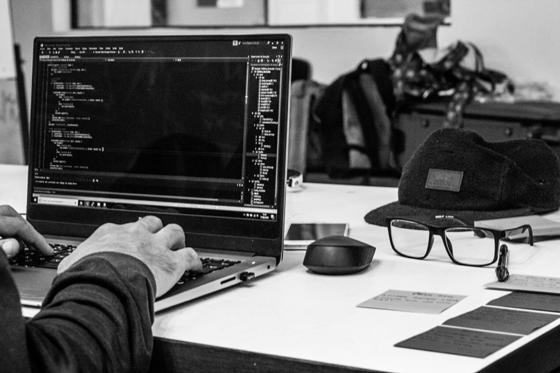 США конфисковали серверы и $1 млн в биткоинах у хакеров-вымогателей BlackSuit