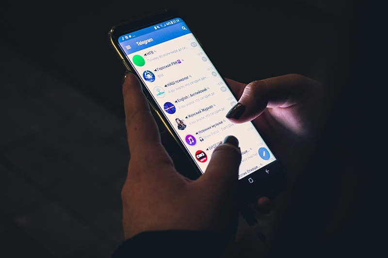 Telegram заблокировал сотни каналов за мошенничество и шантаж